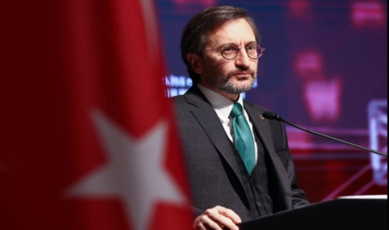 Fahrettin Altun’dan ’tek yürek’ paylaşımı