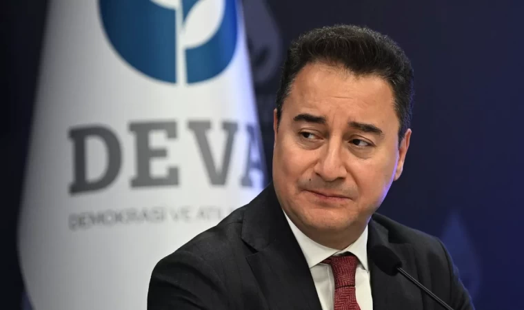 Ali Babacan: “‘Mülakatı kaldıracağız’ vaadi unutuldu”