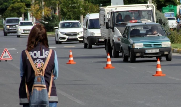 Bayburt’ta araç sayısı 17 bin 422 oldu