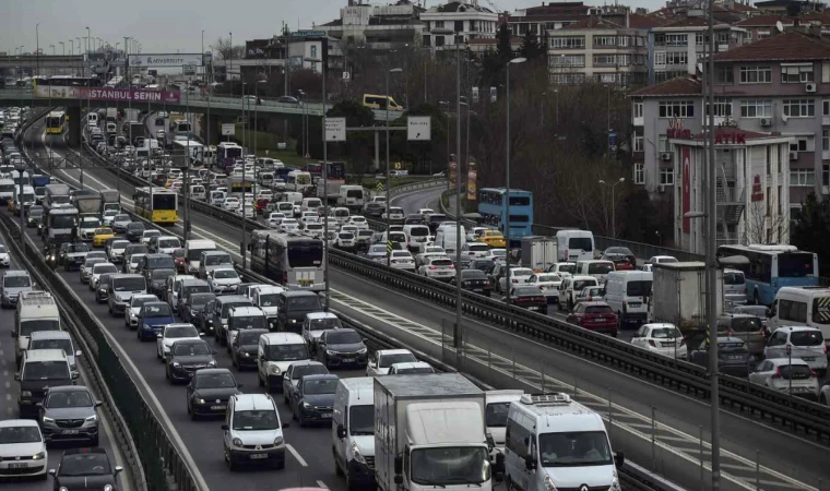 Trafiğe kayıtlı toplam taşıt sayısı 29 milyon sınırında