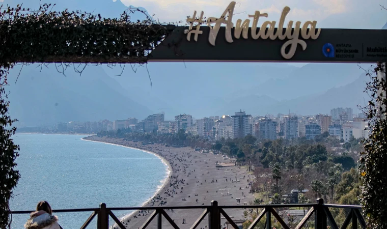 Antalya’da turizmde yeni rekor