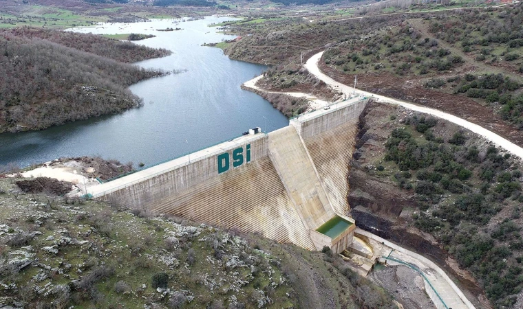 12 bin dekar araziye ilk kez su verildi