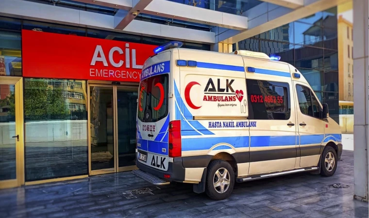 Ambulanslar Çalışmayacak, 6 Bin Sağlık Personeli İşsiz Kalacak