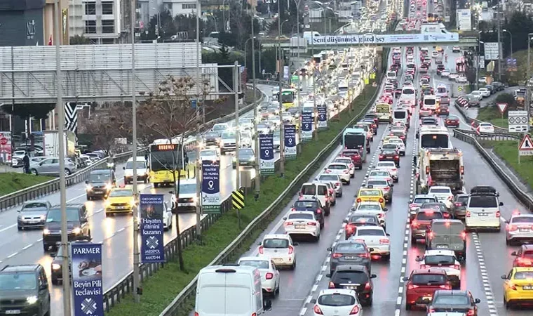 Ocak ayında 165 bin 734 adet taşıtın trafiğe kaydı yapıldı